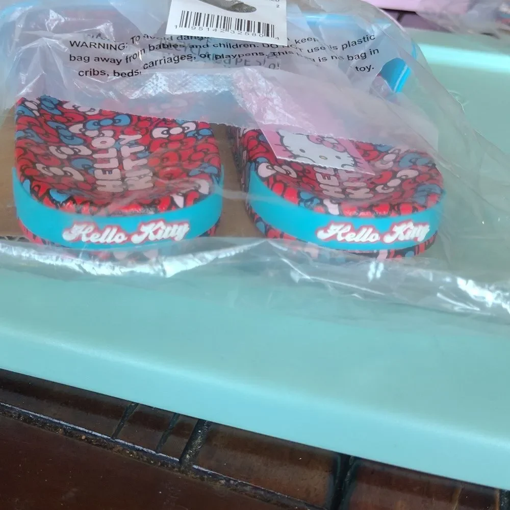 Hello Kitty Kids Slippers - Red and Blue